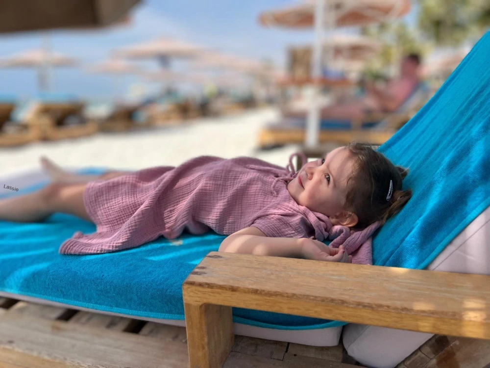 Detské mušelínové pončo staroružové (1-6 rokov)