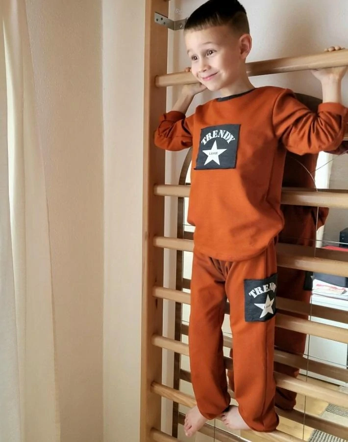 Mikina tepláková Trendy veľ.110/116